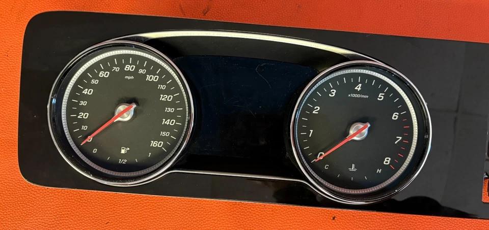 2018 OEM MERCEDES BENZ E300 SPEEDOMETER CLUSTER W 49K MILES - Image 2 of 4