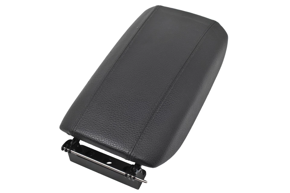 DEFECT 1999 - 2006 沃尔沃 S80 中控台黑色皮革扶手顶盖原始设备制造商 — 第 2/4 张图片