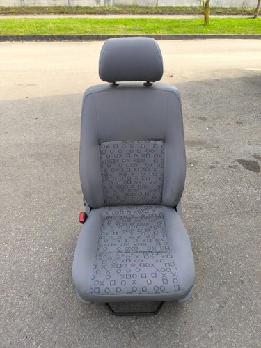 Volkswagen Transporter - Caravelle T5 2008 Vorne links Fahrersitz UTG4706