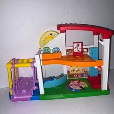 Fisher-Price Little People Friendly School Playset Toddler Toy Multicolor