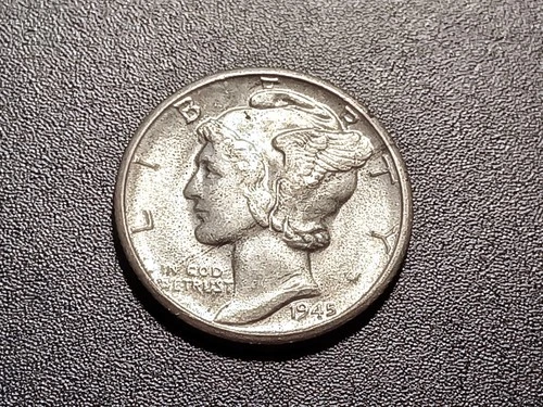 Gem BU 1945-D Mercury Dime