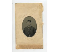 TINTYPE STUDIO PORTRAIT HANDSOME CLEAN SHAVEN MAN, 1/16 PLATE, PERIOD MAT