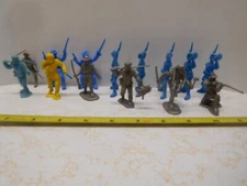 14 Vintage 6 Types of Civil War & Mountain Men Plastic Figures Toys ~ No China