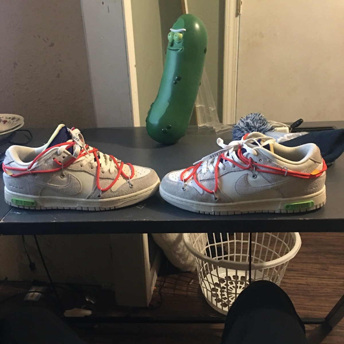Size 9.5 - Nike Dunk Low x Off-White Lot 13 of 50 2021