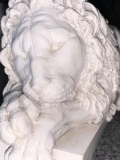 Chatsworth “Sleeping Lion” Sculpture – Made in the United Kingdom