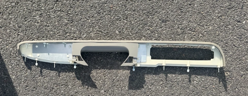 926-740 Reposabrazos Puerta Del Lado Del Conductor Delantero Izquierdo Gris 20874748 84127281 Foto 3 de 4