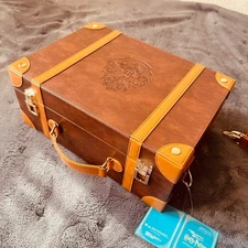 The Wizarding World of Harry Potter Hogwarts trunk Shoulder bag From JP NEW