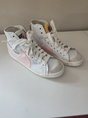 WOMENS BLAZER MID '77 JUMBO PINK - SIZE 10 WITH BOX