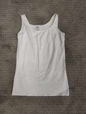 Duluth Trading Company Women's No-Yank Tank - White Size Medium - EUC