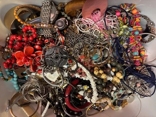 Vintage Modern Costume Jewelry Junk Lot Wearable 14lbs 6oz Large Flat Rate (3)