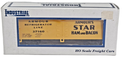 Industrial Rail 37160 HO Scale Armour Refrigerator Star Ham and Bacon Car Boxed.
