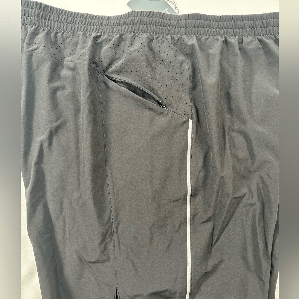 NWT VRST 2 Pack Men’s 5” & 7” Running Athletic Shorts - Size XL image 7