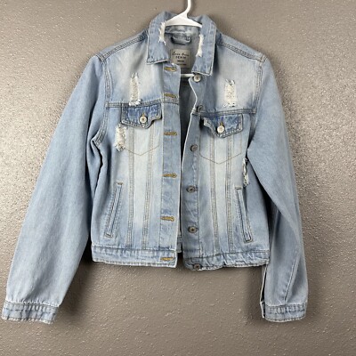 LOVE TREE Denim Jean Jacket Womens Size Medium DISTRESSED Light Wash 100%  Cotton