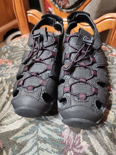 Khombu Women Active Sandal, Ashley, Color Black & Purple sz8m 5432 - Picture 2 of 10