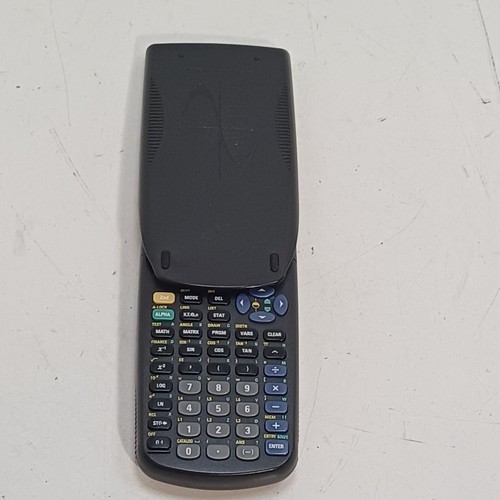 Texas Instruments TI-83 Calculator Calculatrice Scientifique TESTED +Case - Afbeelding 8 van 15