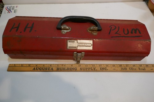 Vintage Waterloo, 20", Lockable, Under seat Tool Box Red Good solid condition - Picture 3 of 6