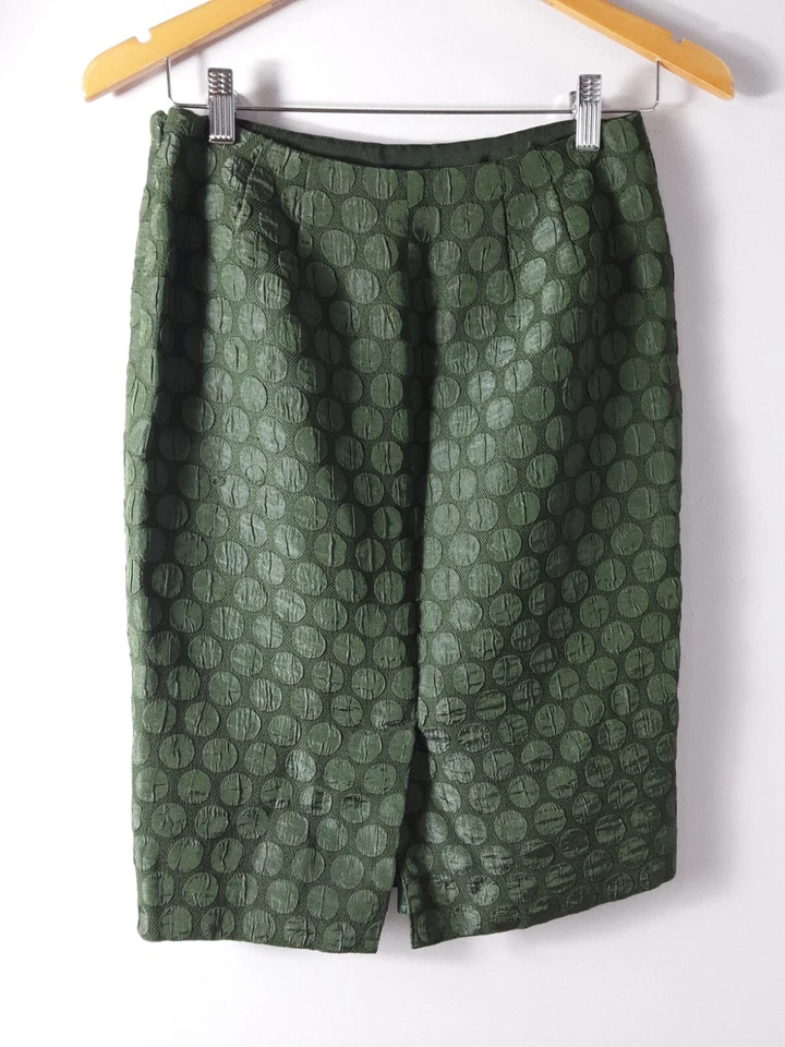 Falda lápiz Maeve Anthropologie talla 0 lunares verdes tiro medio hasta la rodilla Foto 3 de 4