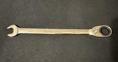 #ad Snap On 9 16quot; 12 Point SAE Reversible Ratcheting Combination Wrench SOXRR18A $55.00