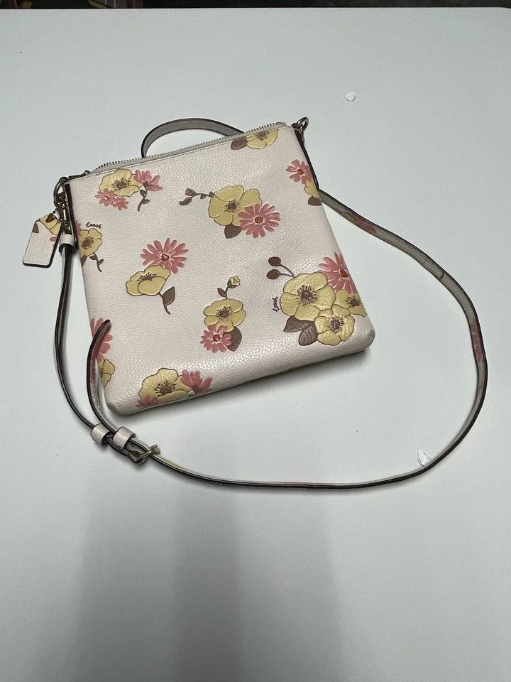 Bandolera Coach Floral Swingpack Crema Amarillo Rosa Bolso de Cuero Cartera Auténtica Foto 3 de 4
