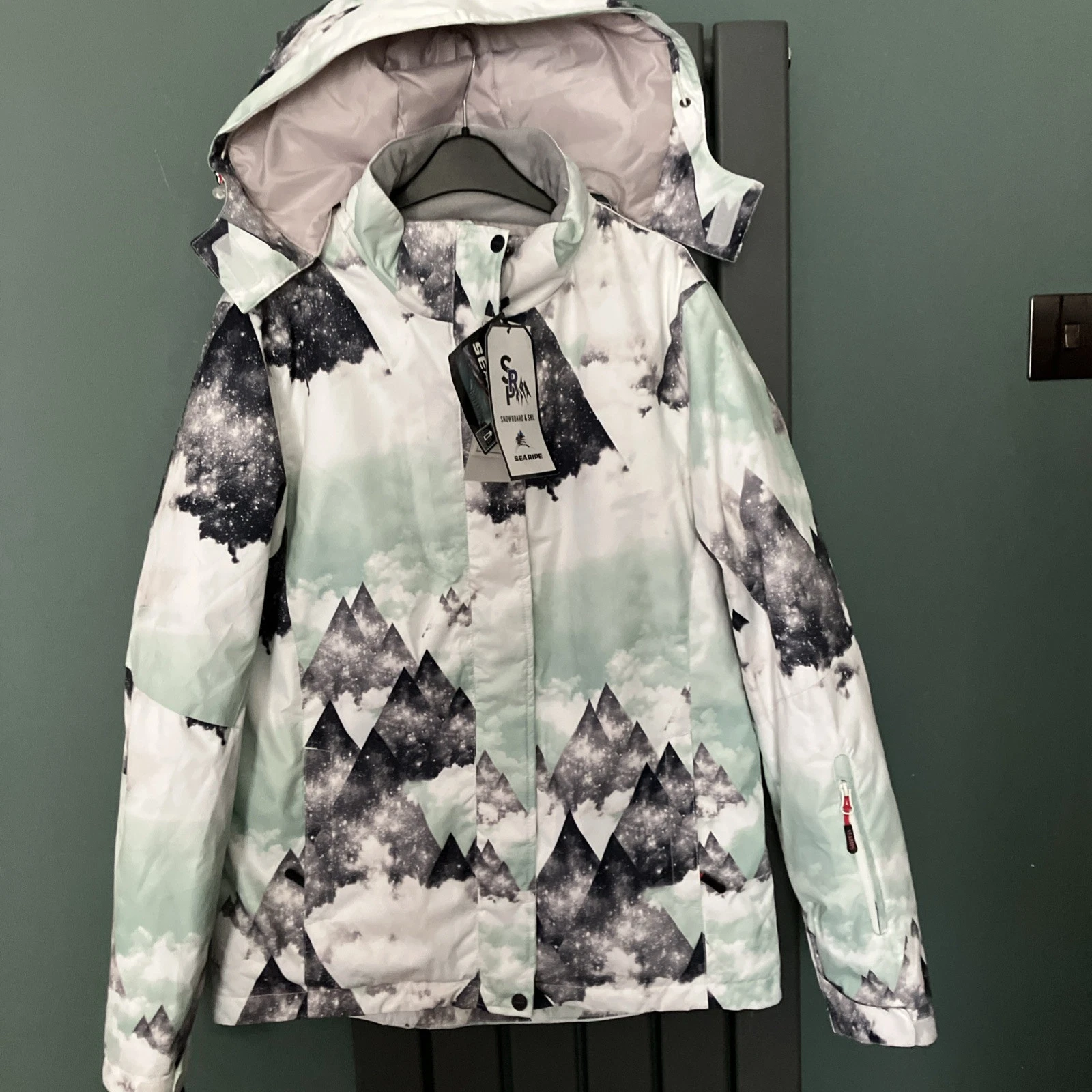 SEARIPE Ski Snow Jacket UK Large BNWT Waterproof Hooded Galaxy Print Coat