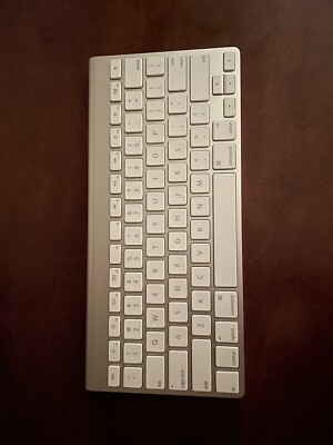 Apple Magic Keyboard in Silver, used, no defects | eBay