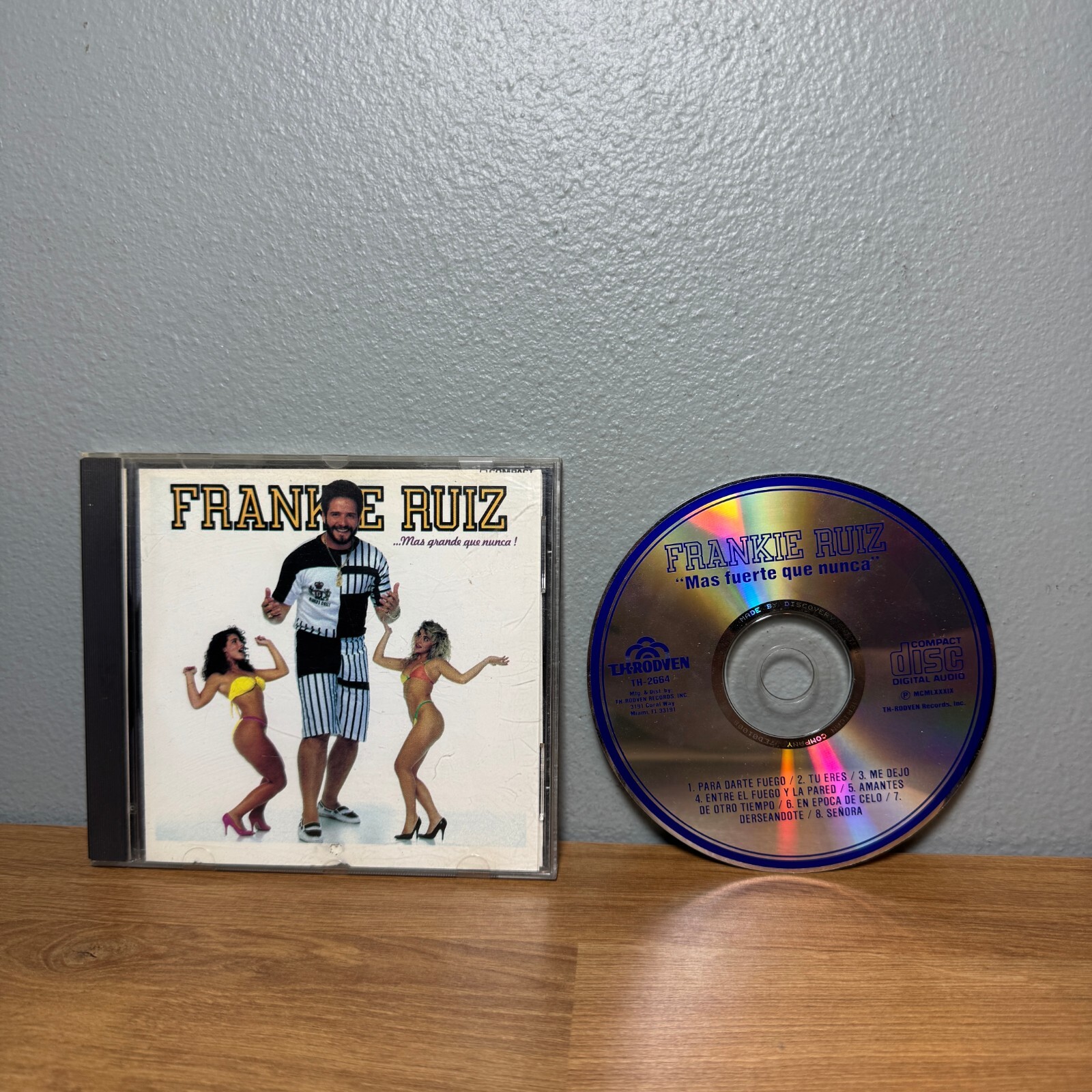 Picture 1 of 4