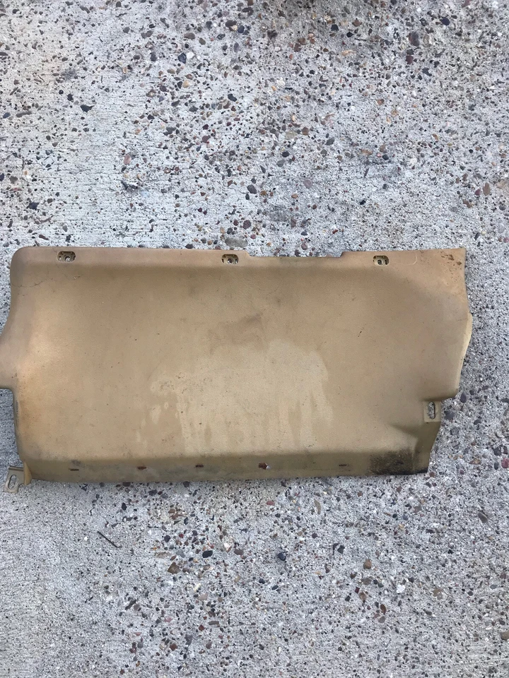 PANEL TABLERO INFERIOR BEIGE W123 230 240D 230C 280CE 300CD 280TE 280E 300D Foto 3 de 3