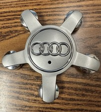 2014-2020 Oem Audi A3 A4 A5 A6 Center Cap Hubcap 8r0601165 2014-2020 Oem Audi A3 A4 A5 A6 Center Cap Hubcap 8r0601165
