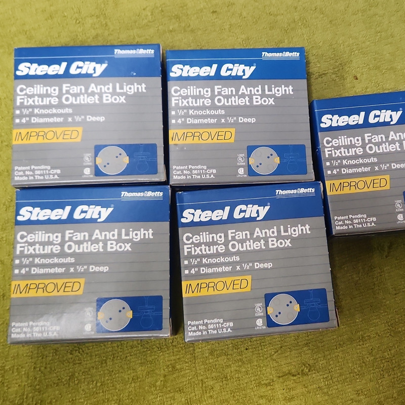 Steel City 54151-CFB Round Metal Ceiling Fan/Light Outlet Box 1-1/2in 5pk