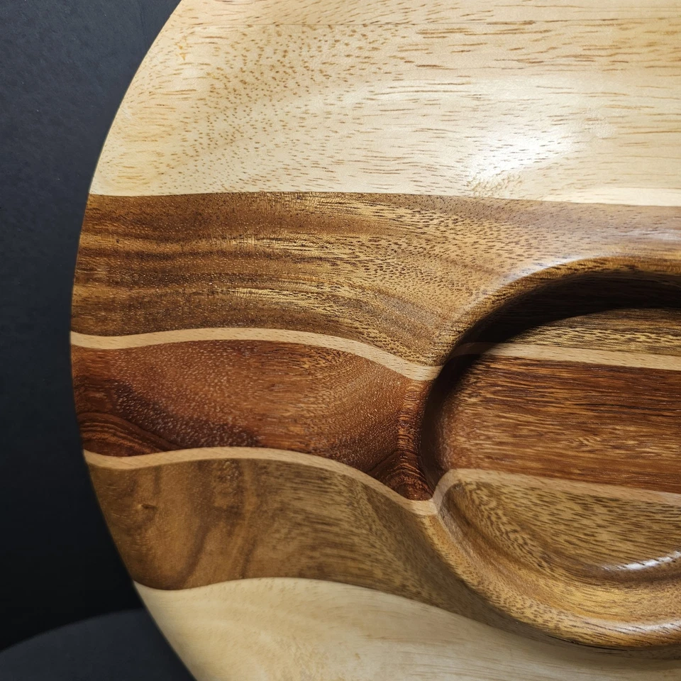 Tazón para aperitivos de madera Nambe Three - Madera de acacia - Hecho en Tailandia - 13,5 pulgadas Foto 3 de 4