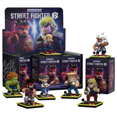 Mighty Jaxx x Capcom Arcade: Street Fighter Series   Ryu, Ken, Cammy.. Blind Box