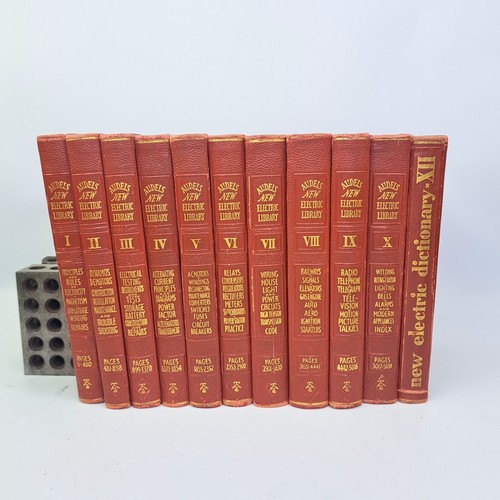 Audels New Electric Library 1935 (missing Mathmatics Calculation book) Red - 第 1/10 張圖片
