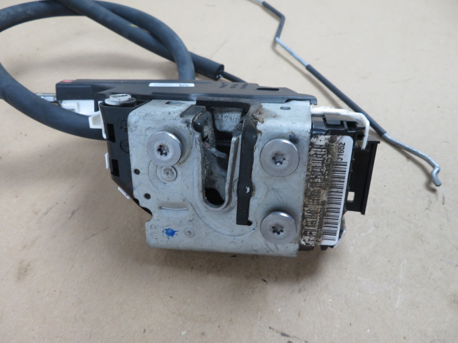 2014-2017 MASERATI GHIBLI REAR RIGHT PASSENGER SIDE DOOR LATCH LOCK ACTUATOR OEM