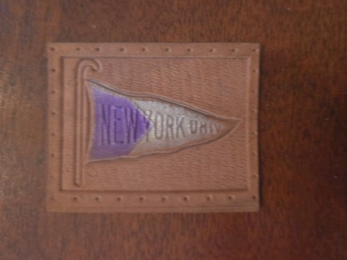 c1910s L20 tobacco / cigarette leather NEW YORK UNIVERSITY #3 Nice...