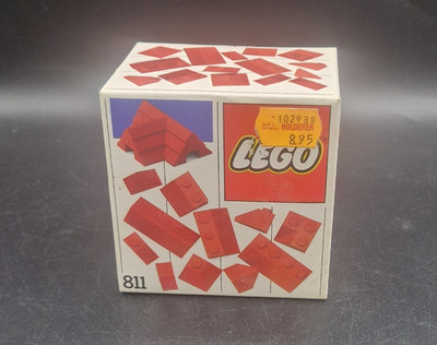 LEGO Red Roof Bricks, Steep Pitch Set 811-1
