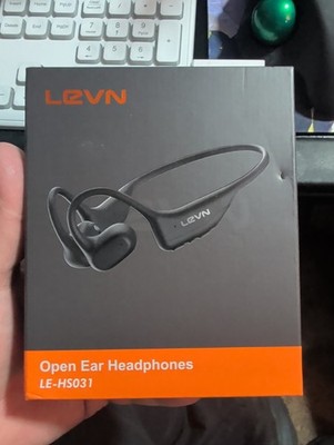 LEVN Open Ear Headphone, Bluetooth AI Noise LE-HS031. SEALED FREE SHIPPING