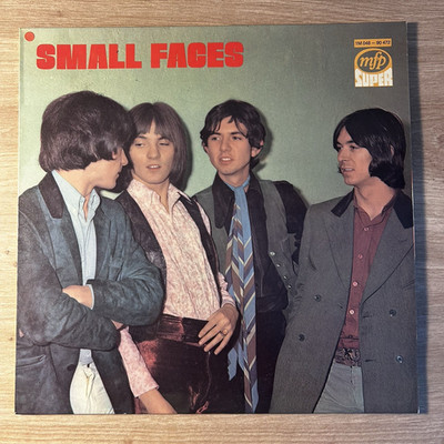 1M 048 - 90472 Small Faces Small Faces Cover M Vinyl M Repress MFP Super