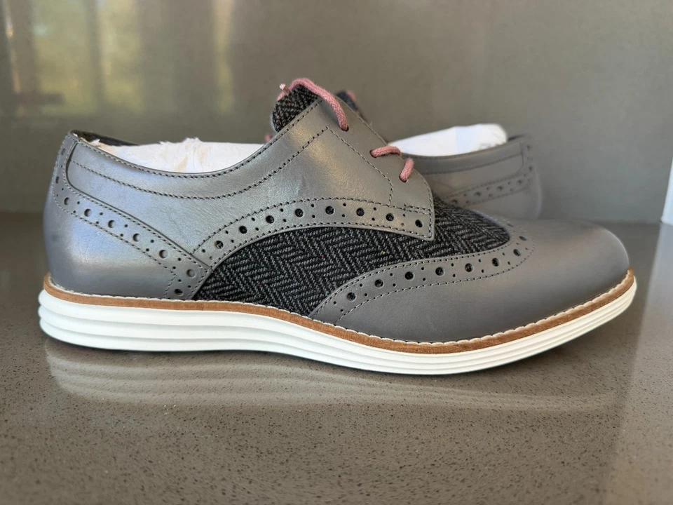 Cole Haan Gray Leather Herringbone Original Grand Wingtip Oxford Lace Shoes 7B - Image 2 of 4