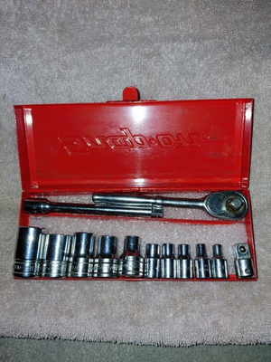 #ad Snap On E Socket Set w Case $100.00