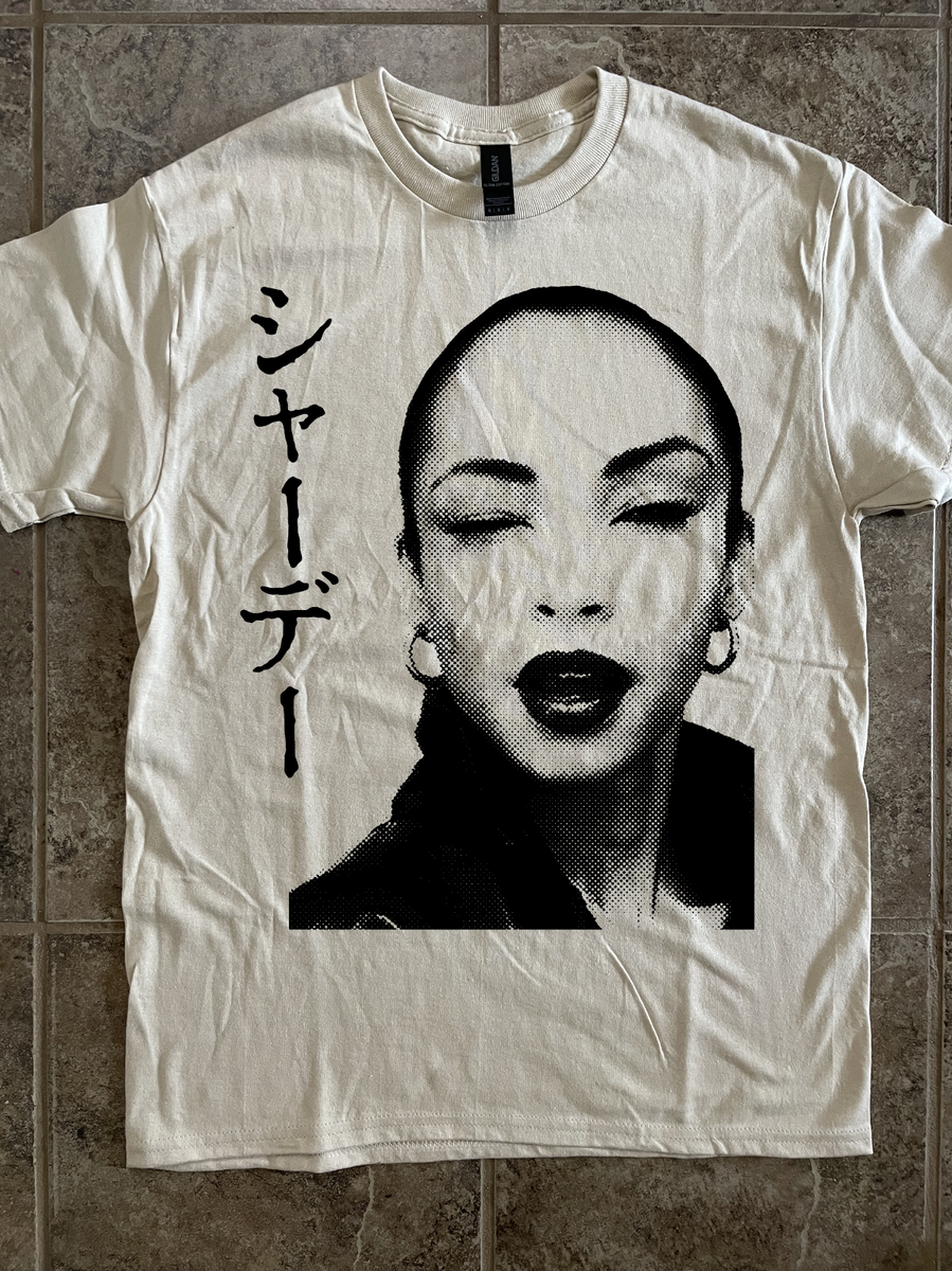 Sade T-Shirt On “Sand” Soul Jazz Erykah Badu