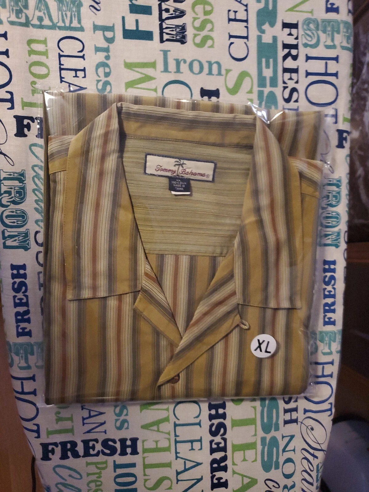 Tommy Bahama 100% Silk Hawaiian Shirt Green Stripes Print Mens Size XL