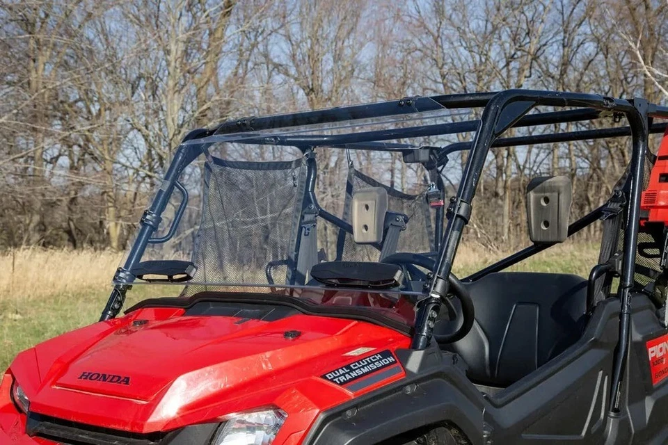 Parabrisas ventilado completamente fijo Kolpin Honda Pioneer 1000 UTV Foto 3 de 4