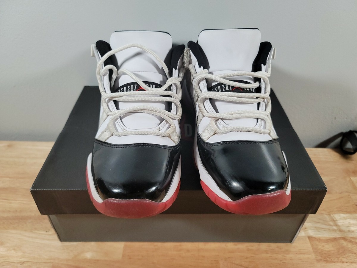 Air Jordan 11 Low Bred Concord 528896-160 Size 5.5 Youth