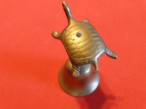 LARGE ANTIQUE SOLID BRASS TURTLE BELL 3 in TALL 2 in WIDE NICE RARE PIECE   #257 - Picture 5 of 5