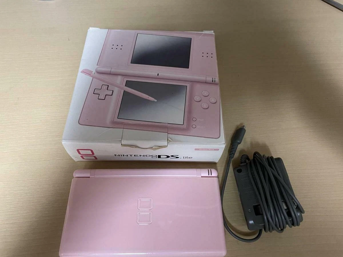 Ds lite new in cheap box