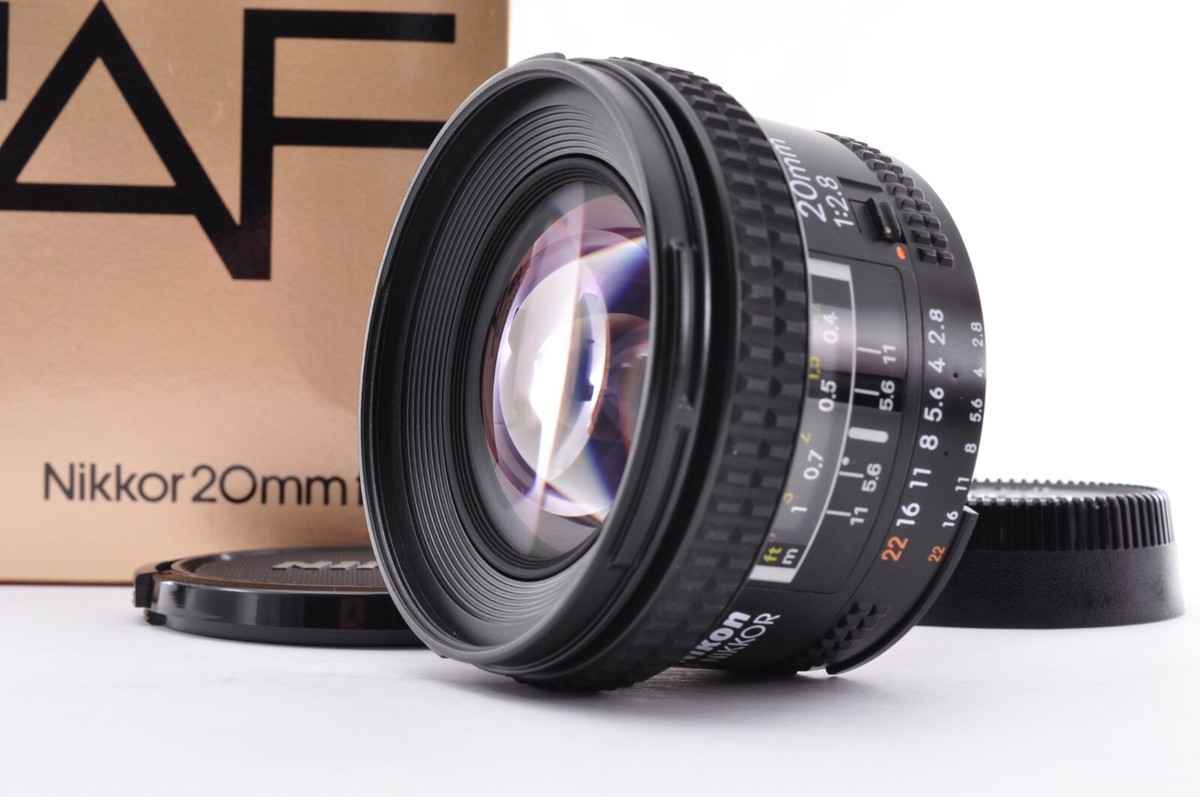 Nikon NIKKOR 20mm f/2.8 レンズ