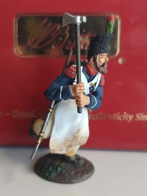 BRITAINS NAPOLEONIC FRENCH FLANK COMPANY SAPPER WATERLOO 1815 #17901C MATTE NIB