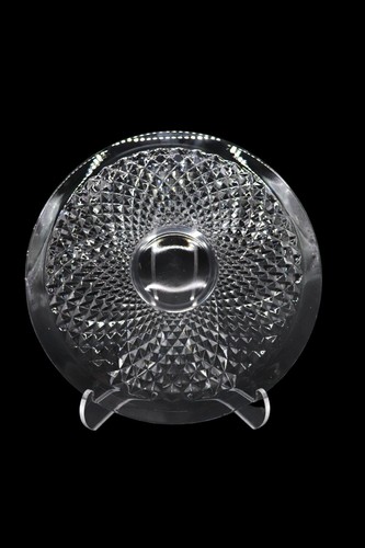 Vintage Diamond Cut Clear Glass Dinner Plate - Picture 4 of 4