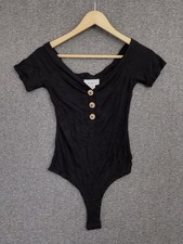 MAGIA Women's Solid Black Short Sleeve Ribbed 3 Button Bodysuit Size M
