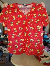CHRISTMAS HOLIDAY Nursing Scrub Top Sz L-Nurse, CNA, Vet Tech